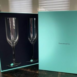 2 pc Tiffany’s champagne flute set